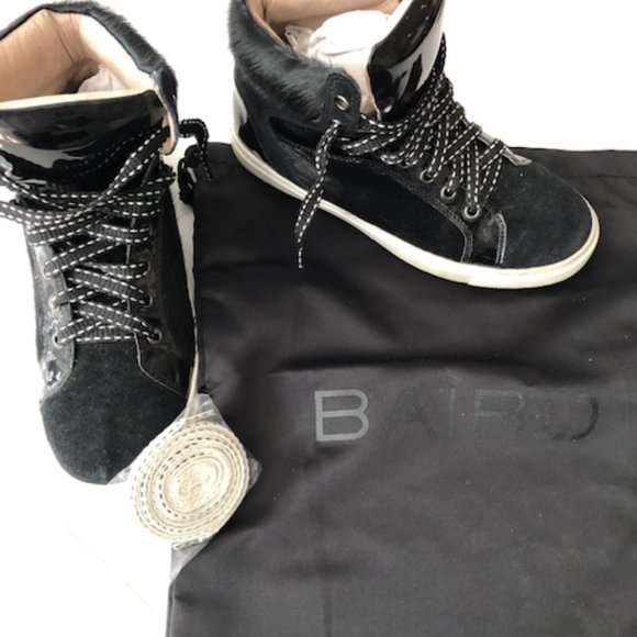 Designer Black Running Shoes - Picture 7 of 7